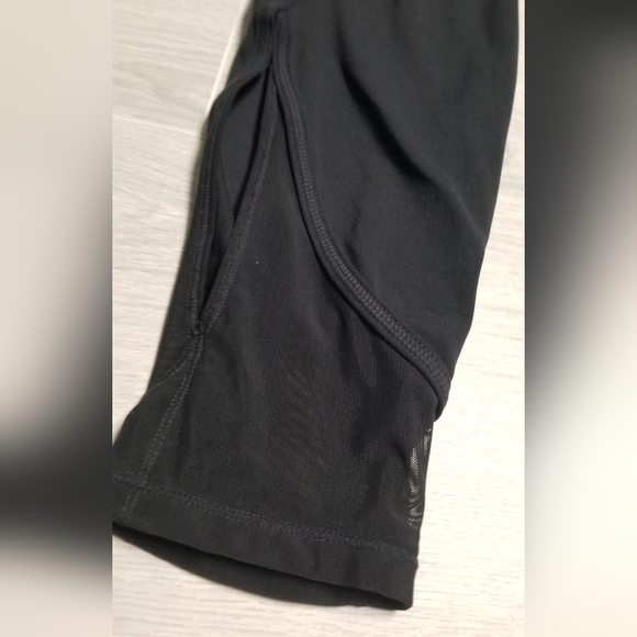 Athleta Black Leggings - Picture 2 of 5